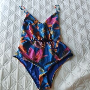 Farm RIO one Piece Swimsuit, Size Large
